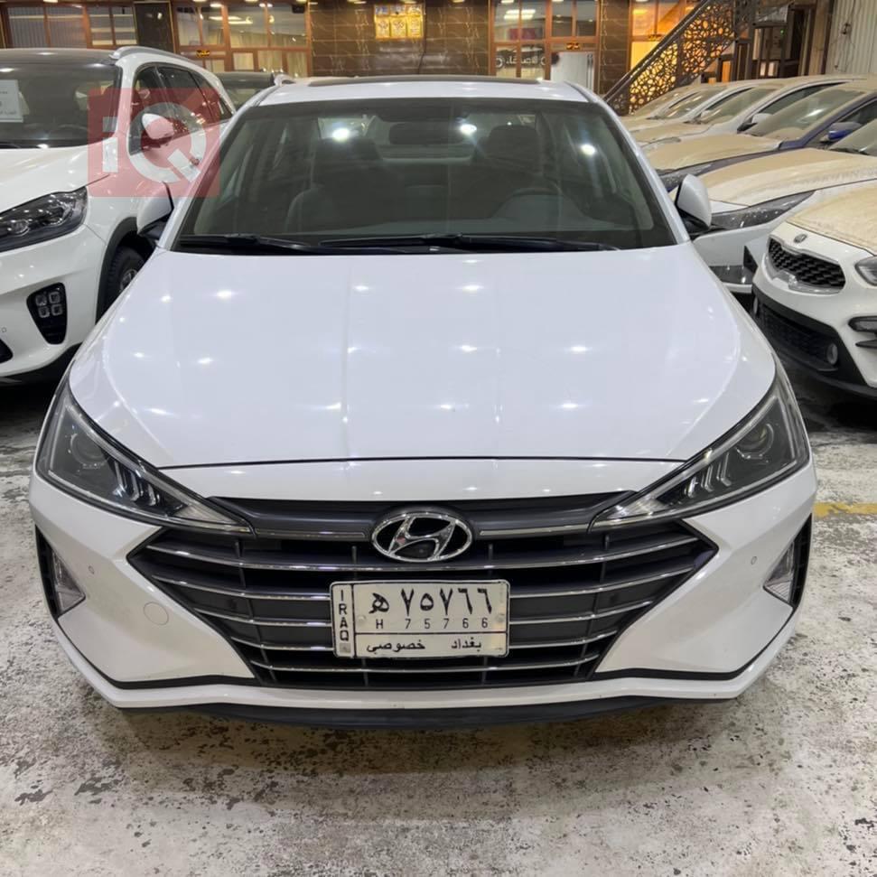 هیوندای ئەلەنترا